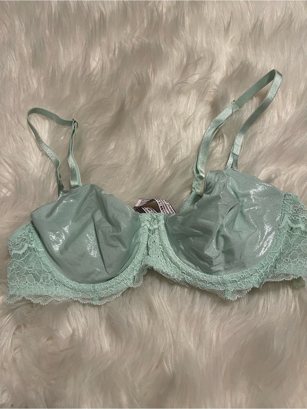 Victoria's Secret Shimmery Mint Lace Underwire Bra